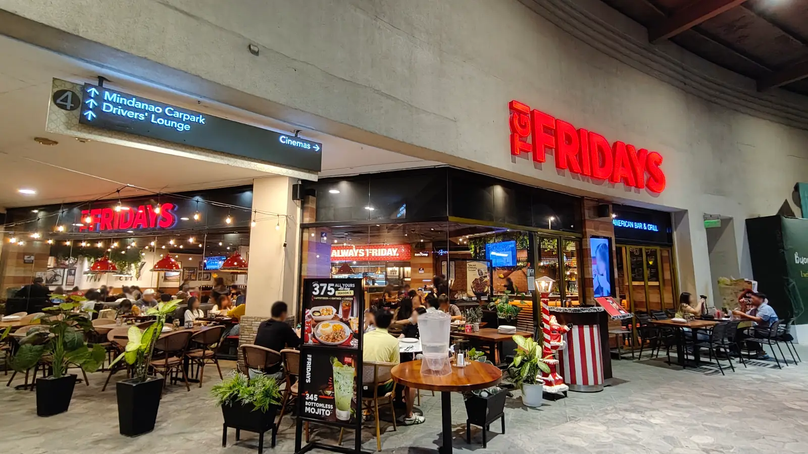 TGI FRIDAY'S in TriNoma